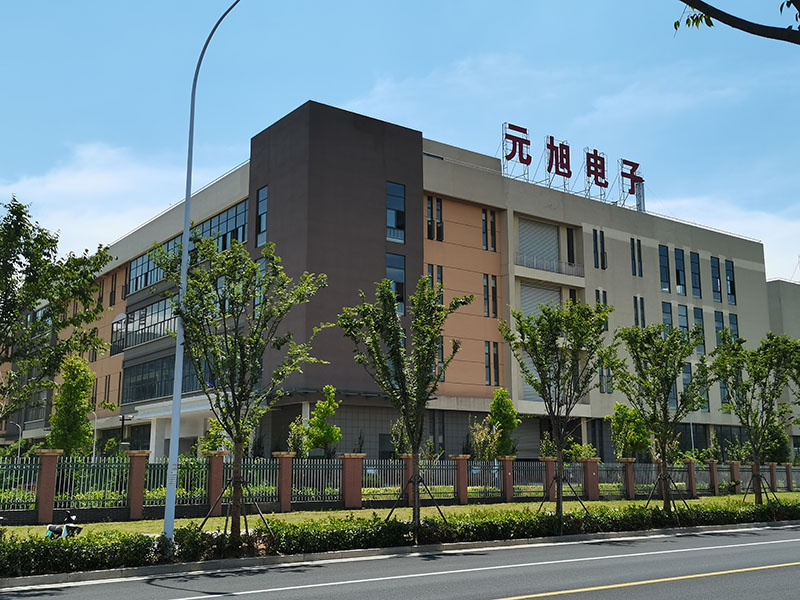 南京薩特科技旗下全資子公司安徽元旭采購我司一台八溫區午夜精品在线视频用於貼片保險絲，貼片電阻測試SMT焊接缺陷